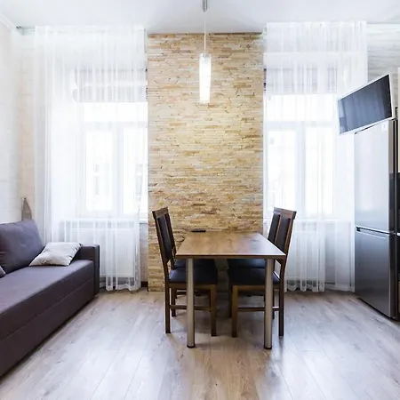 чудова в центрі львова Apartament
